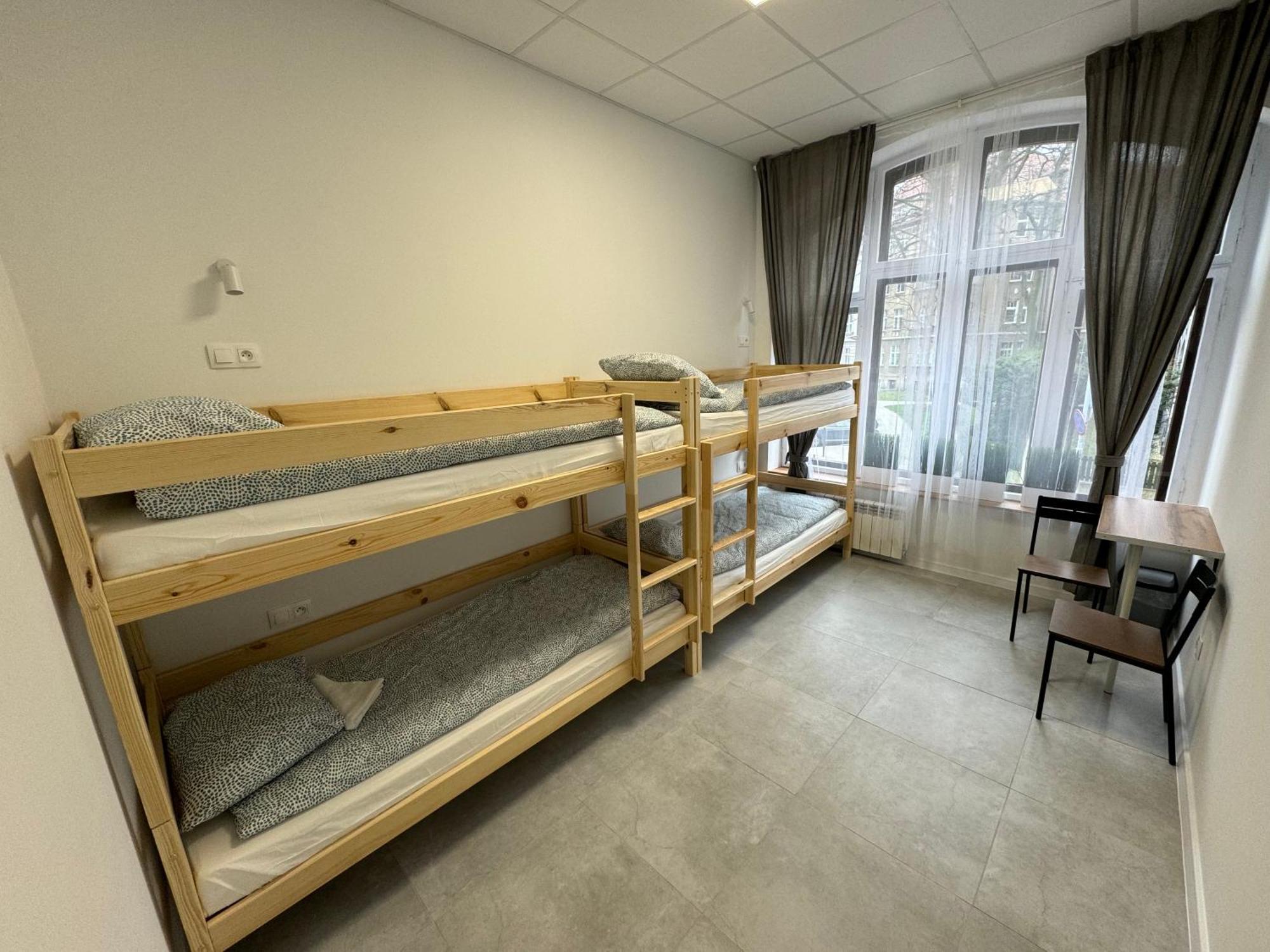 Green Hostel Katowice - 24H Parking Esterno foto