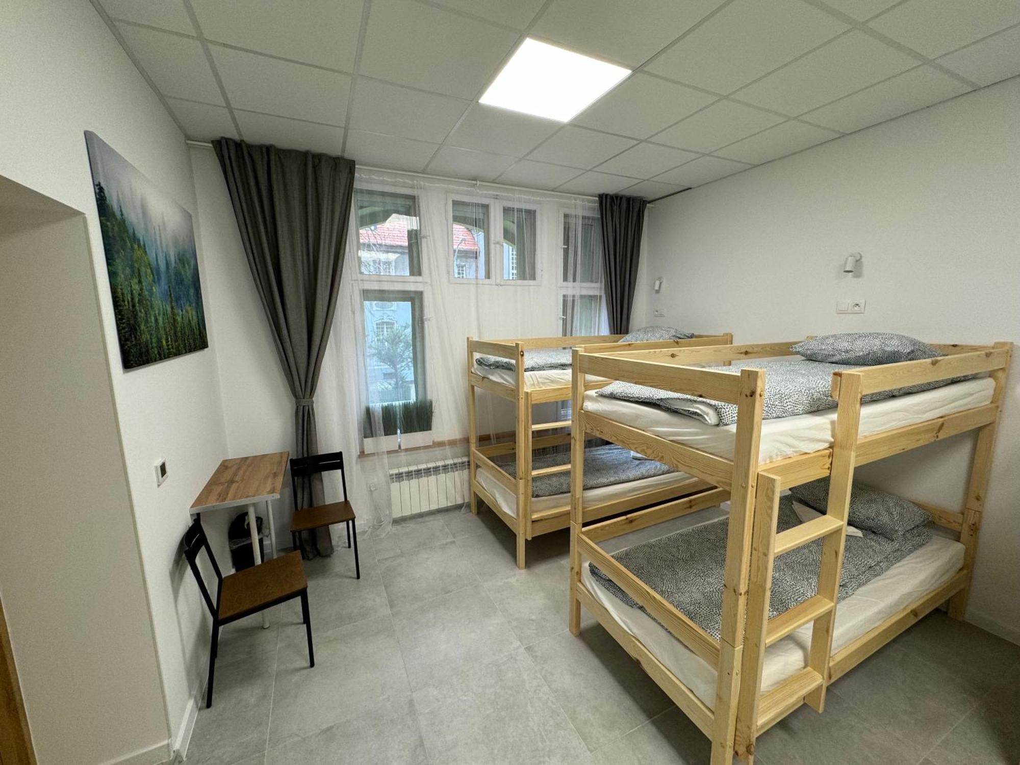 Green Hostel Katowice - 24H Parking Esterno foto